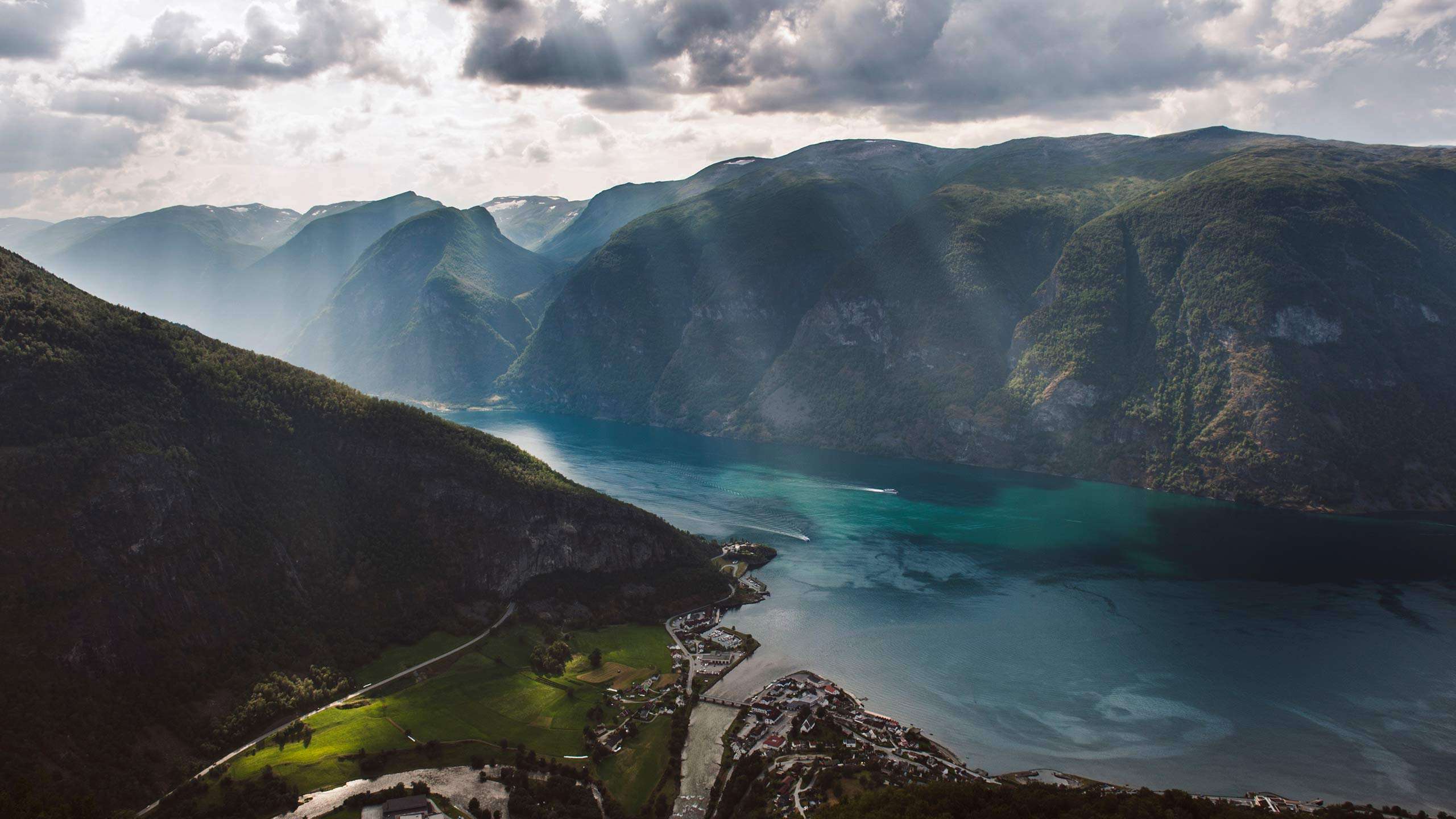 Norway Fjords Walk (From Bergen to Majestic Glaciers) 9D8N, Guided 
