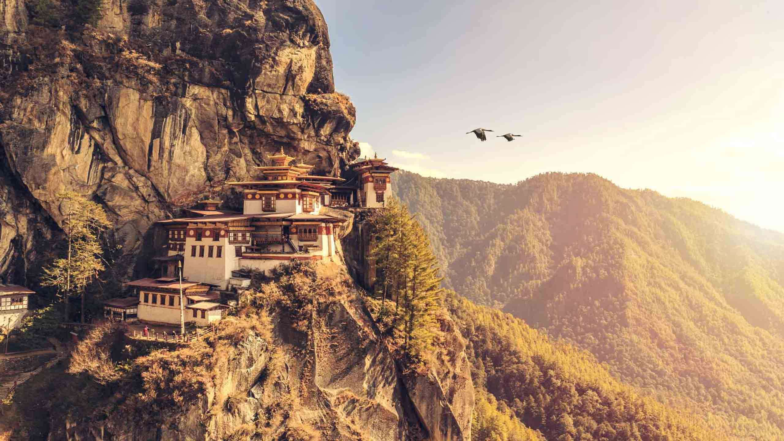 Bhutan Bumdra Monastery Trek Pilgrimage 4D3N (Inc. Tiger's Nest), Private Guided