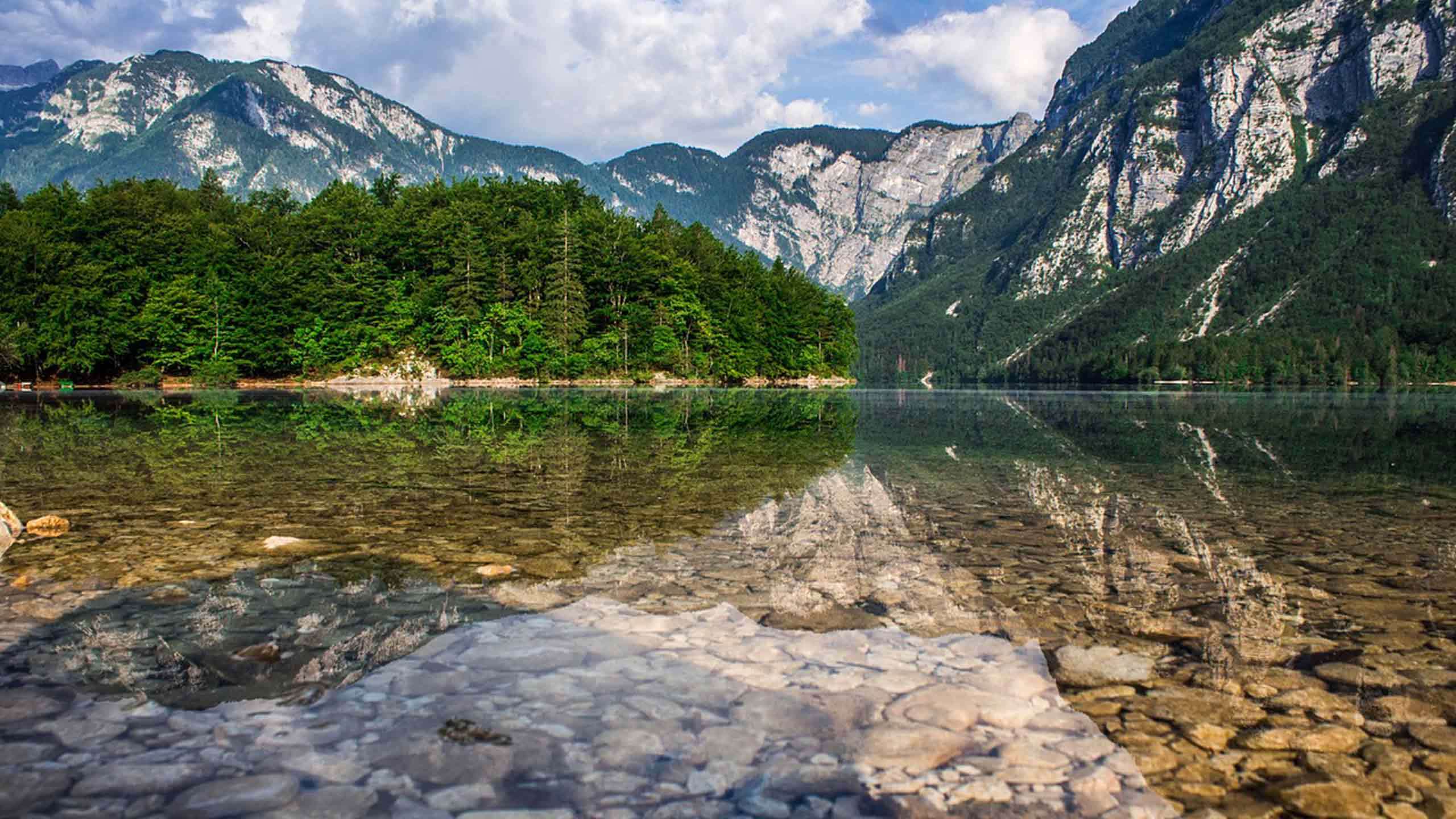 Italy & Slovenia Walk (Ancient Trails in Wine Country & The Julian Alps) 6D5N, Fully Guided