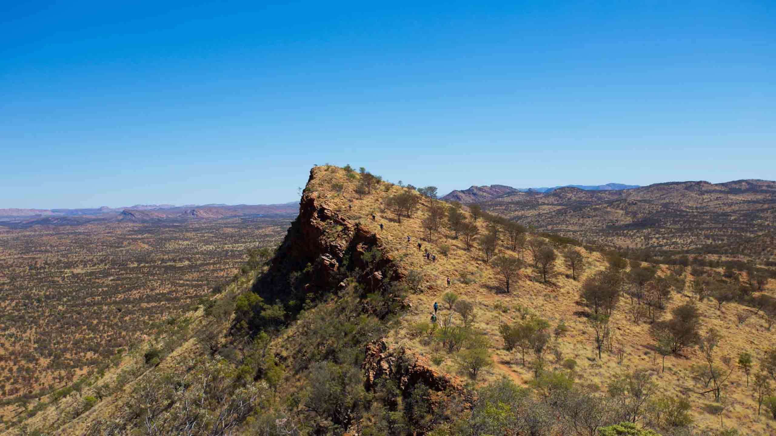 Best of The Larapinta Trail Walk 9D8N, Fully Guided