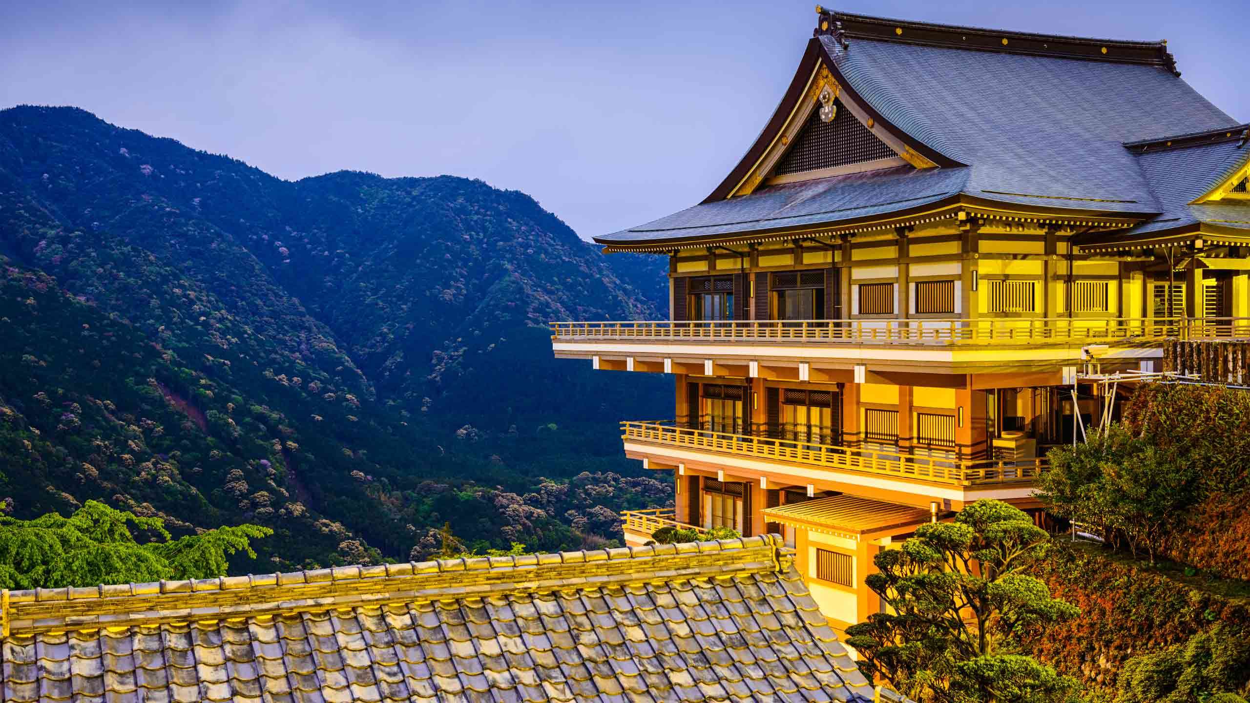 Best of Kumano Kodo Mountain to Sea Trek 5D4N (Inc. Ogumotori-goe), Self Guided