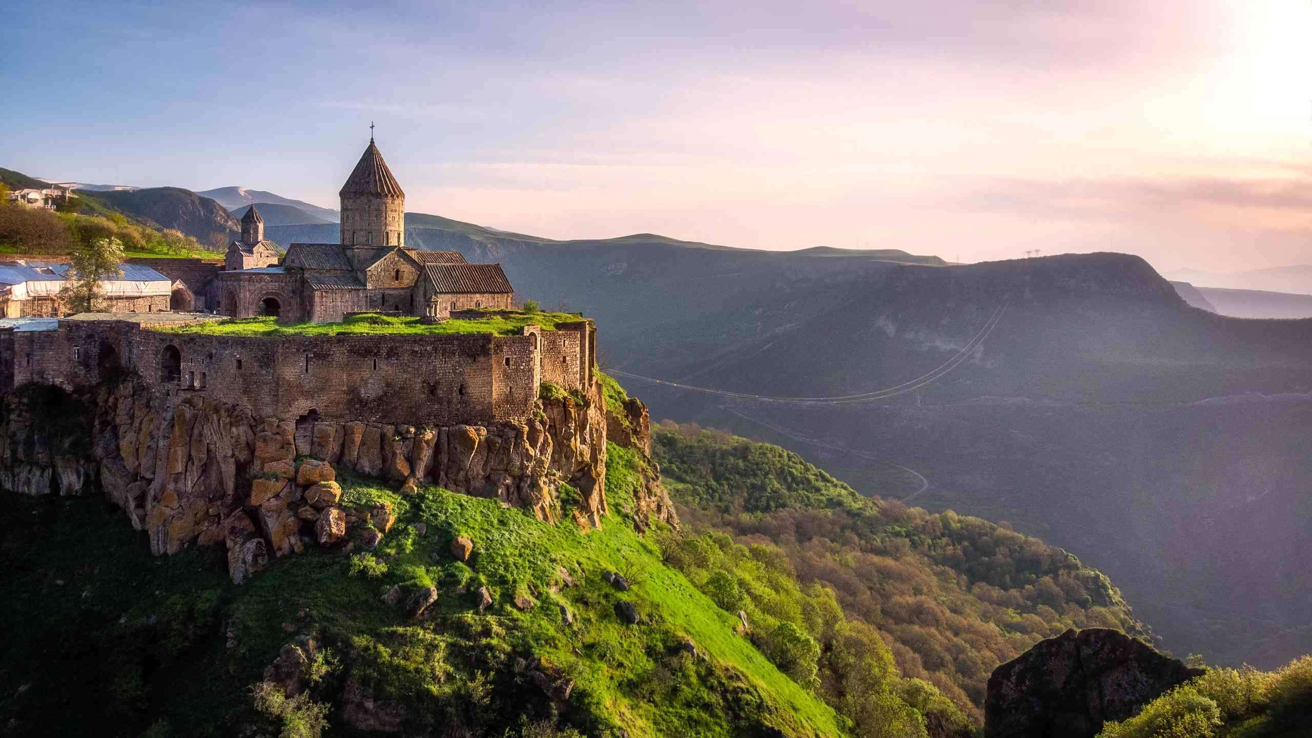 Ultimate Armenia Discovery Gourmet & Walk 11D10N, Private Guided