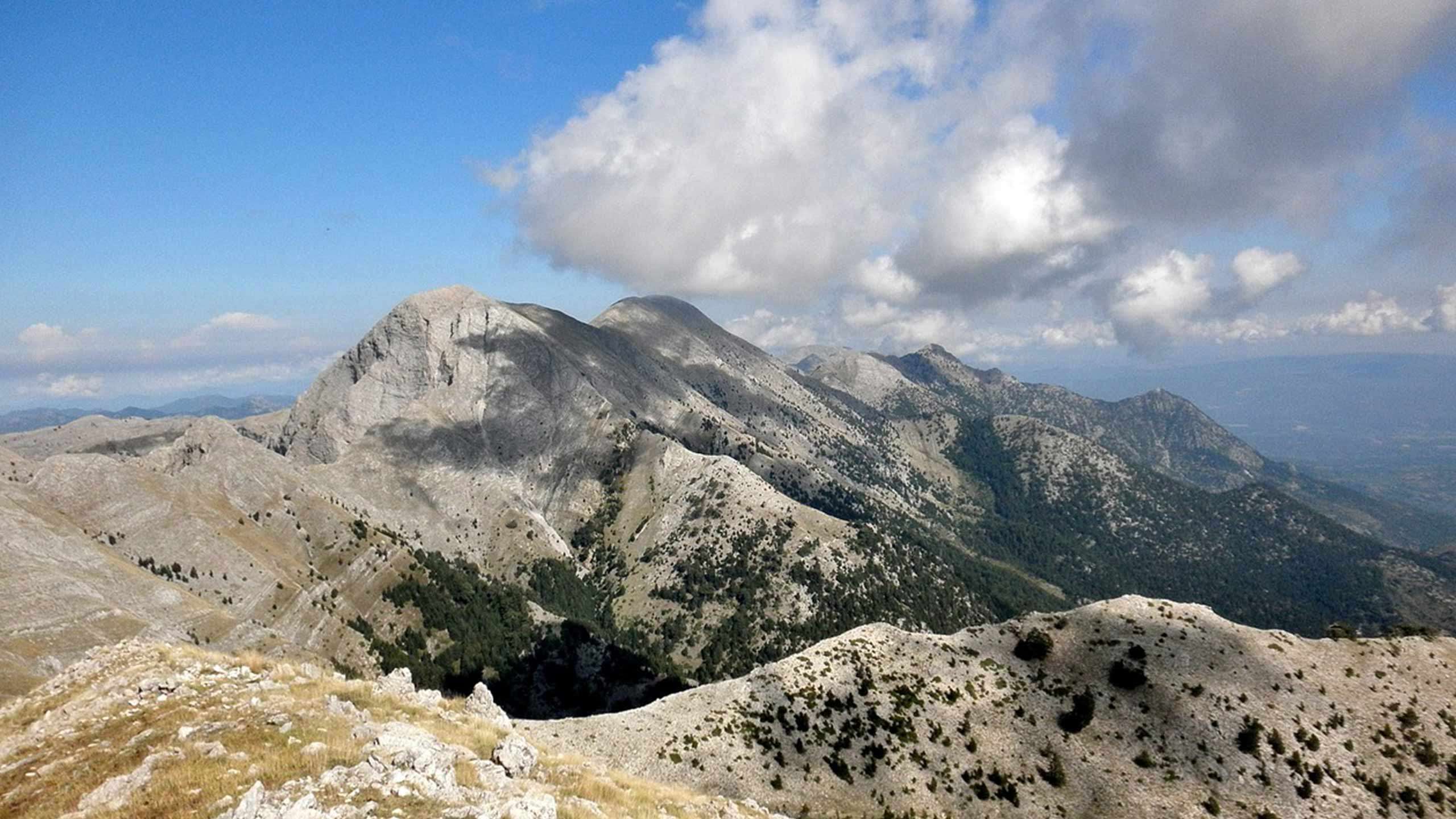 Greece’s Peloponnese Luxury Walk (Legendary Journey from the Mountains to the Mediterranean) 6D5N, Fully Guided