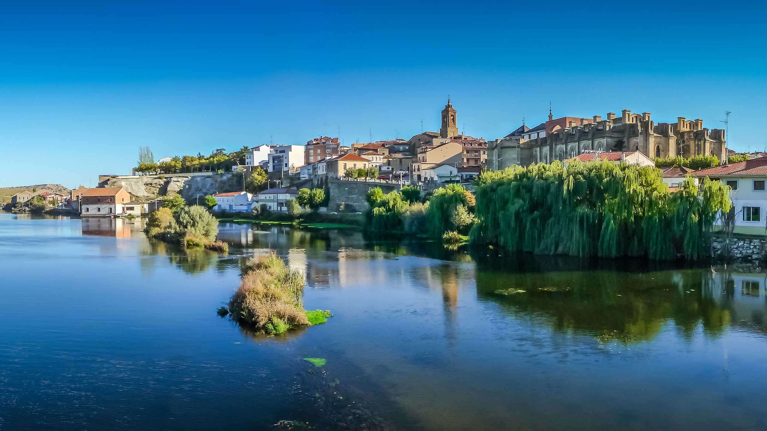 Madrid to Porto Bike (Spain's Castile & León to Portugal's Northern Coast) 6D5N, Fully Guided