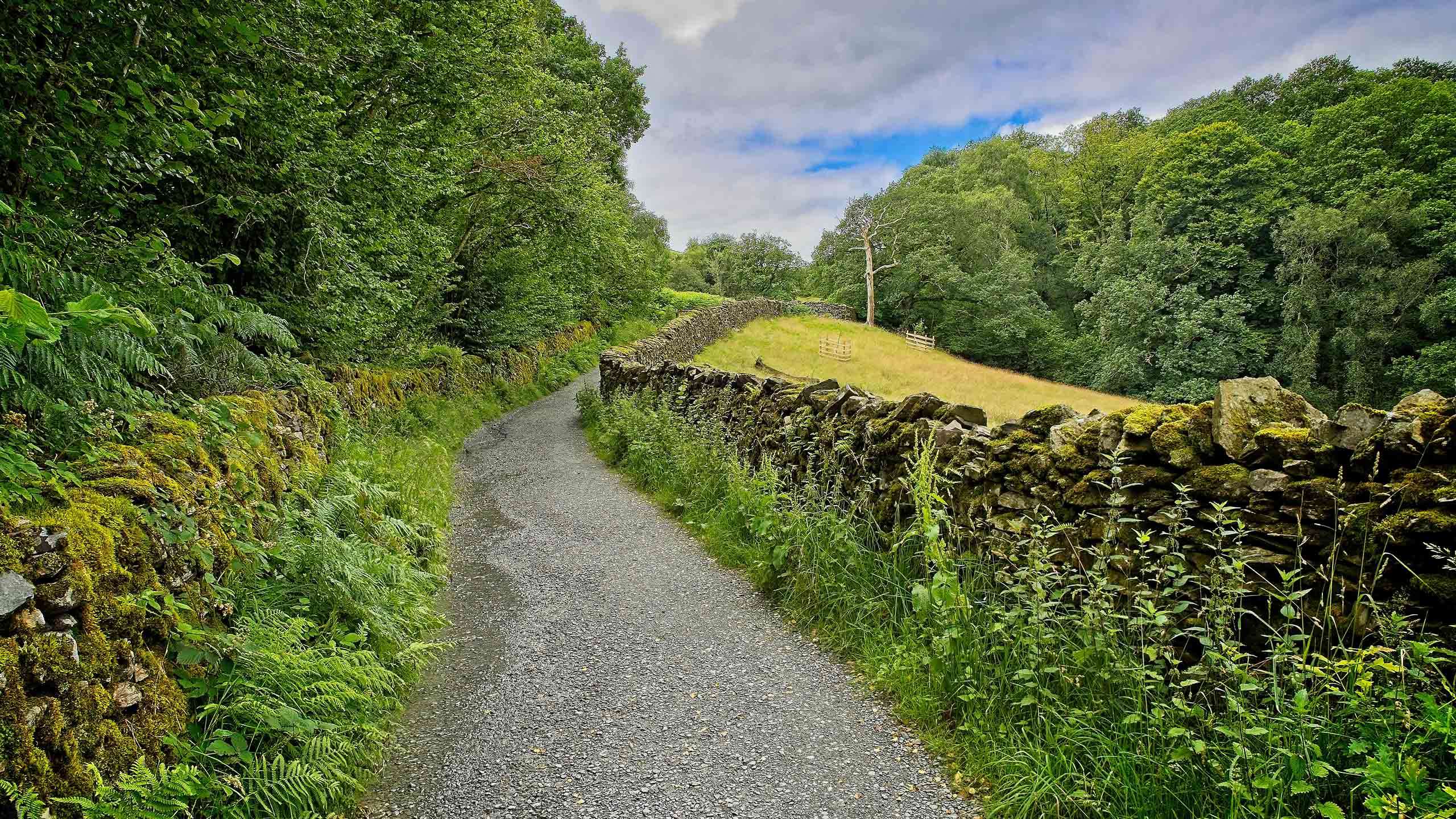 Scotland & England Walk 6D5N (Edinburgh to Hadrian's Wall & the Lake District), Fully Guided