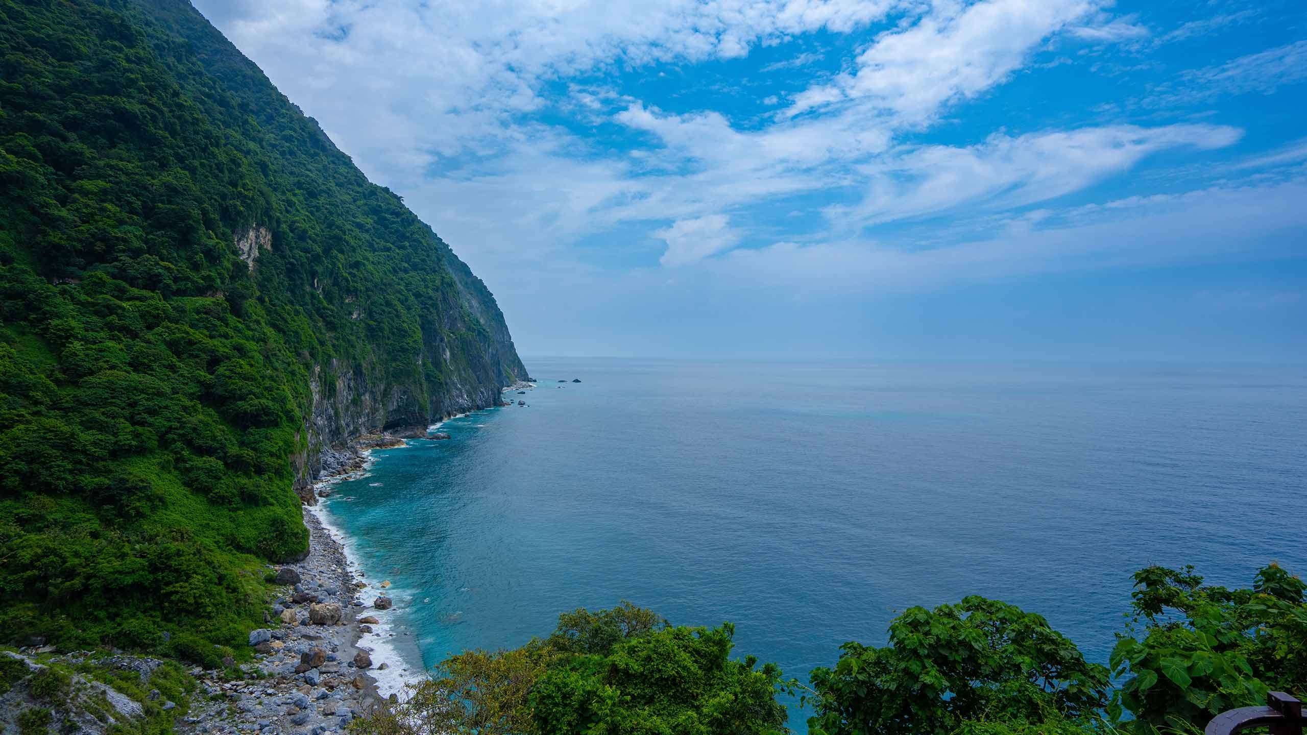 Deluxe Taiwan Bike & Hike Taroko Gorge & Epic East Coast 8D7N, Fully Guided