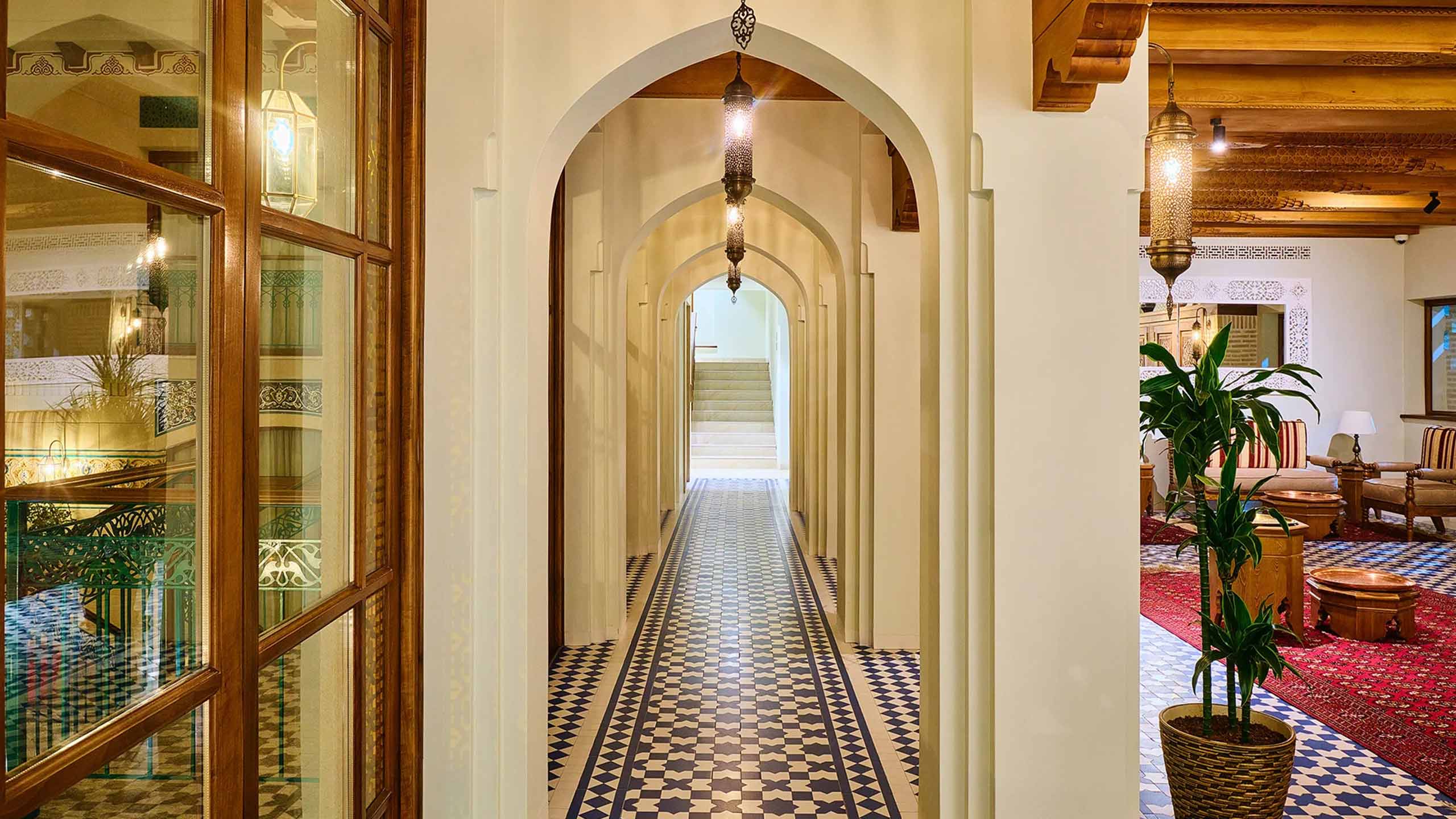 hallway-interior-kosh-havuz-boutique-hotel-bukhara-uzbekistan