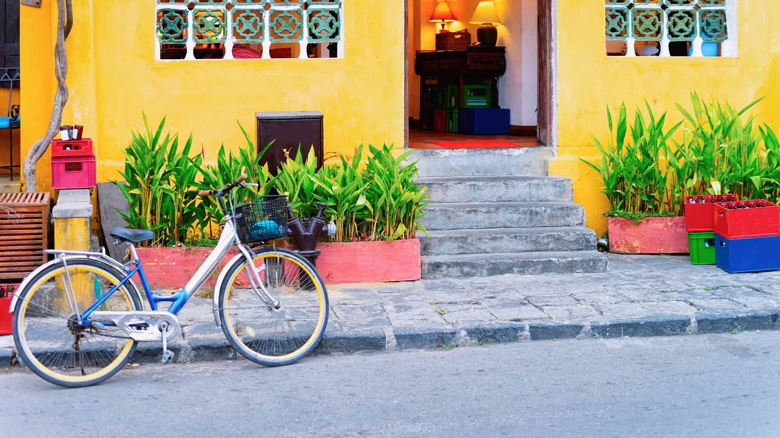 hoi-an-old-town-hoi-an-vietnam-shutterstock1334719529