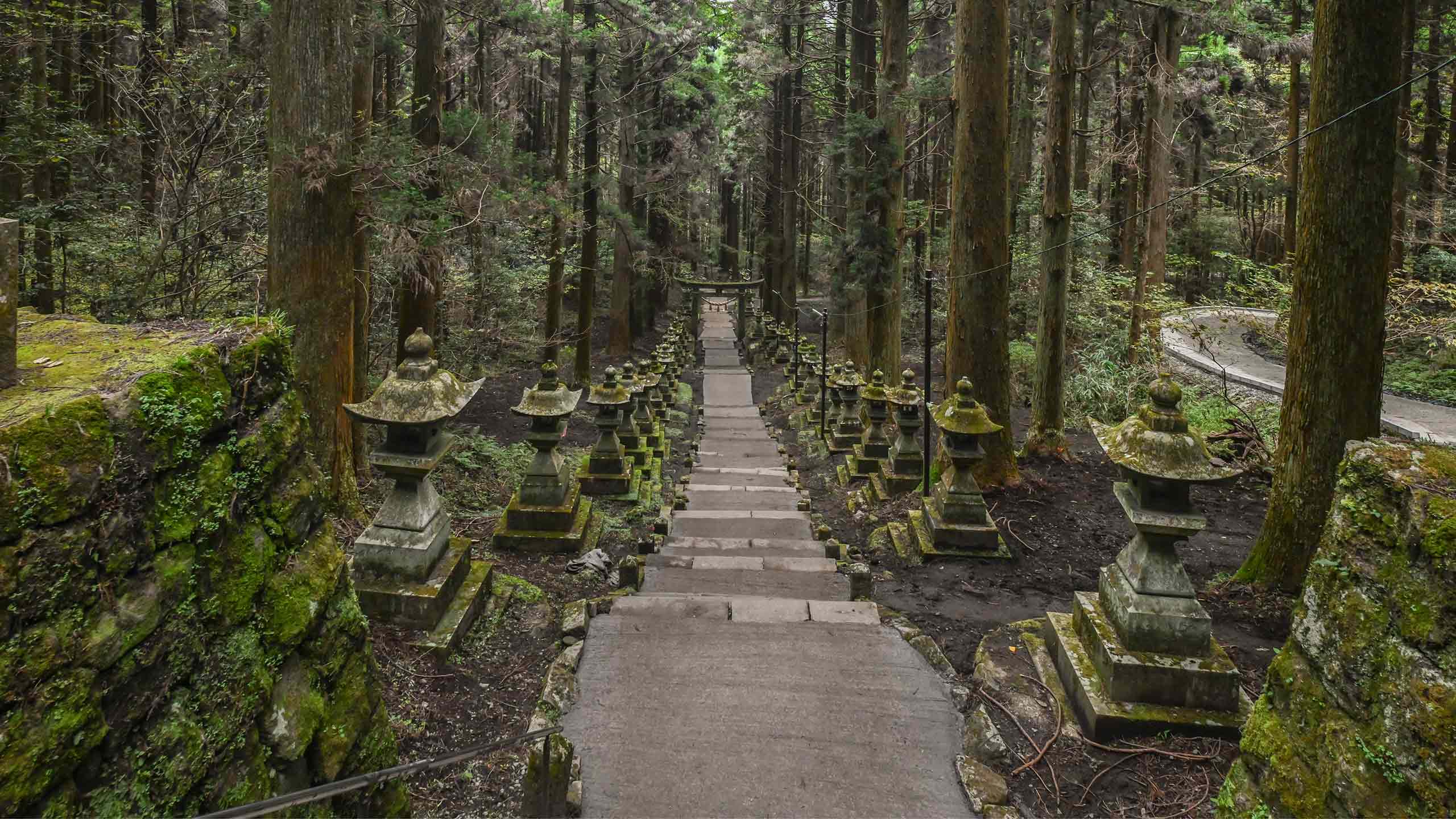 kamishikimi-kumanoimasu-shrine-kumamoto-japan