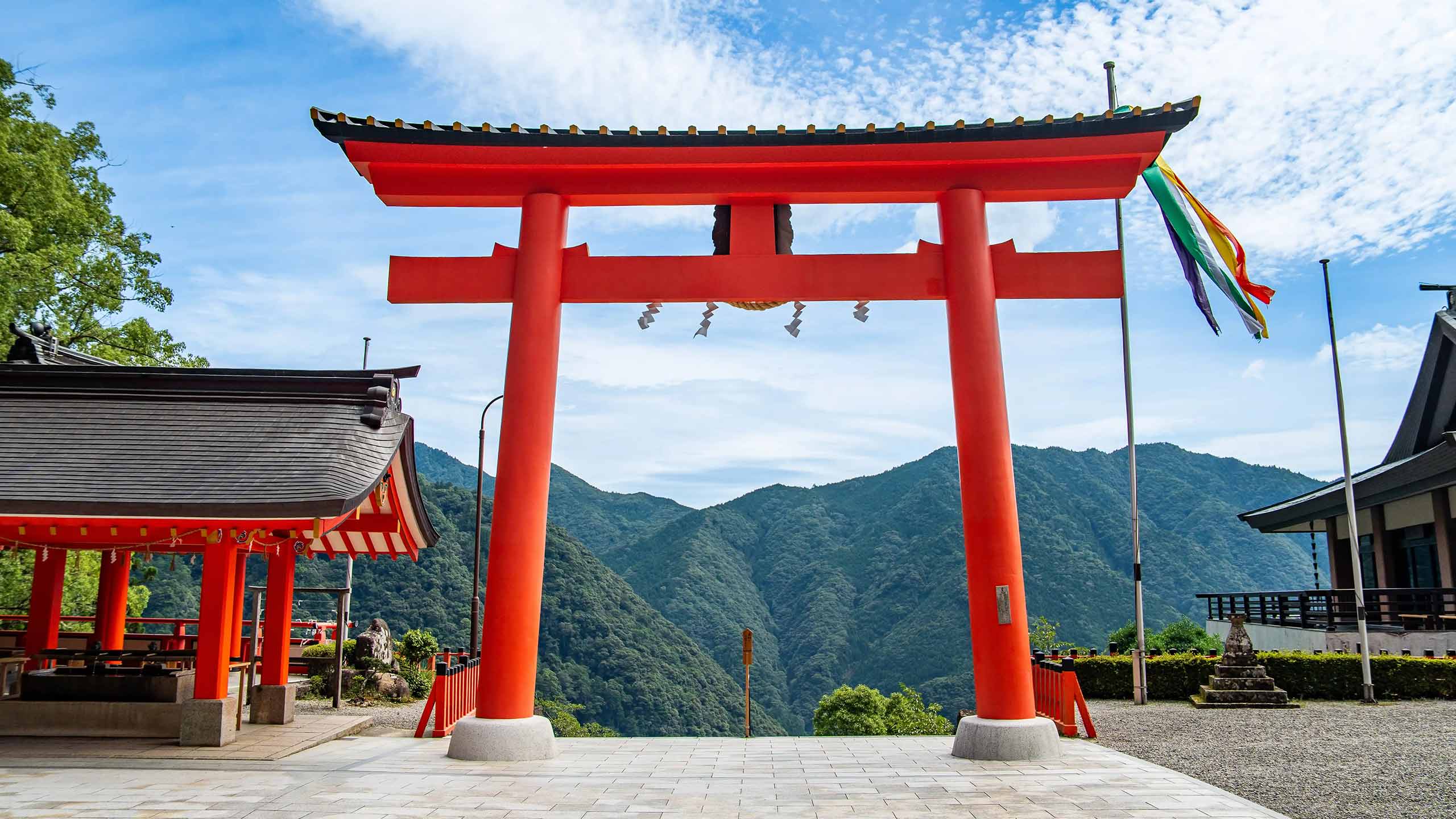nachi-taisha-temple-kumana-kodo-japan