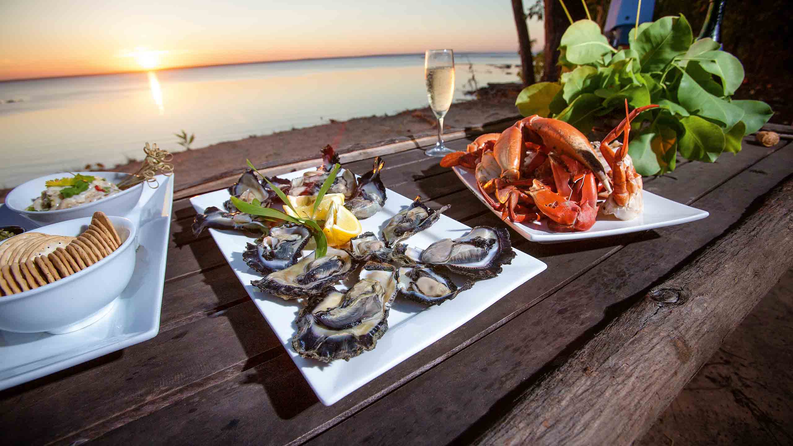 Cobourg-coastal-camp-cobourg-peninsula-northern-territory-food-oysters