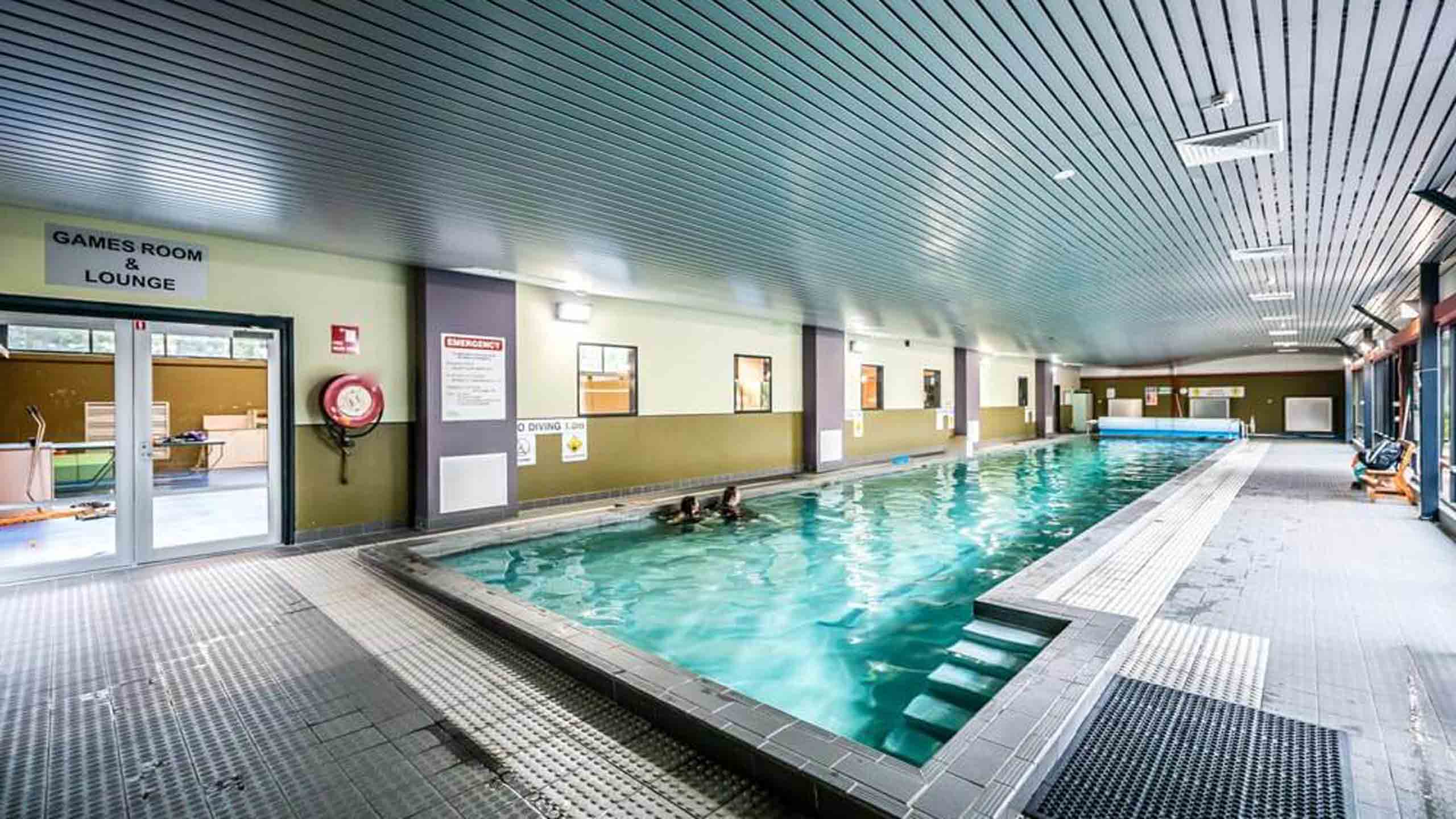 pedder-wilderness-lodge-tasmania-pool-gym