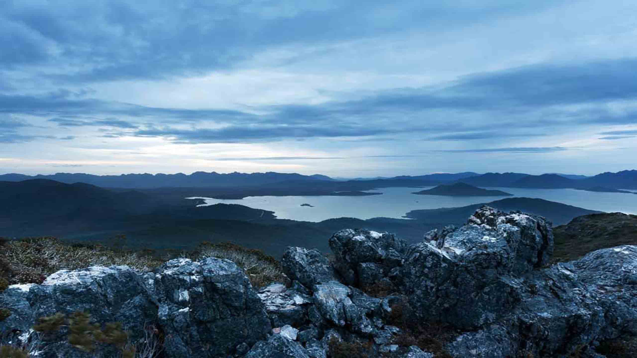 snowy-mountains-tasmania