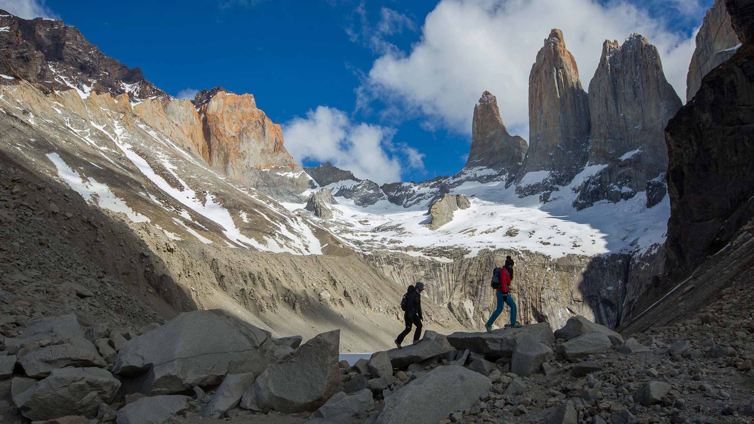 tierra-patagonia-chile-hiking-three-towers