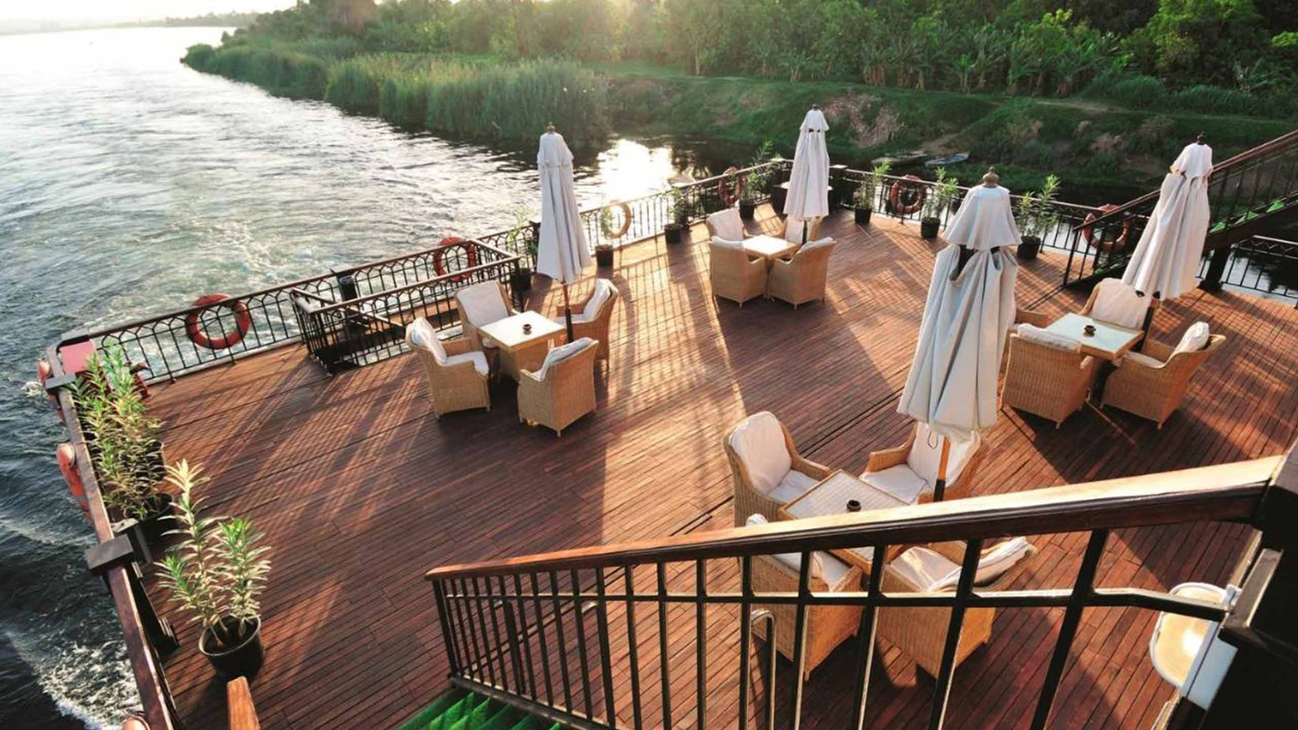 movenpick-ss-misr-egypt-nile-cruise-sundeck