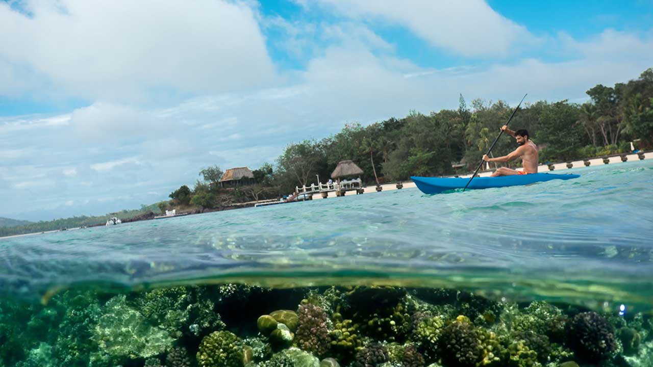 Kayaking-turtle-island-resort-fiji