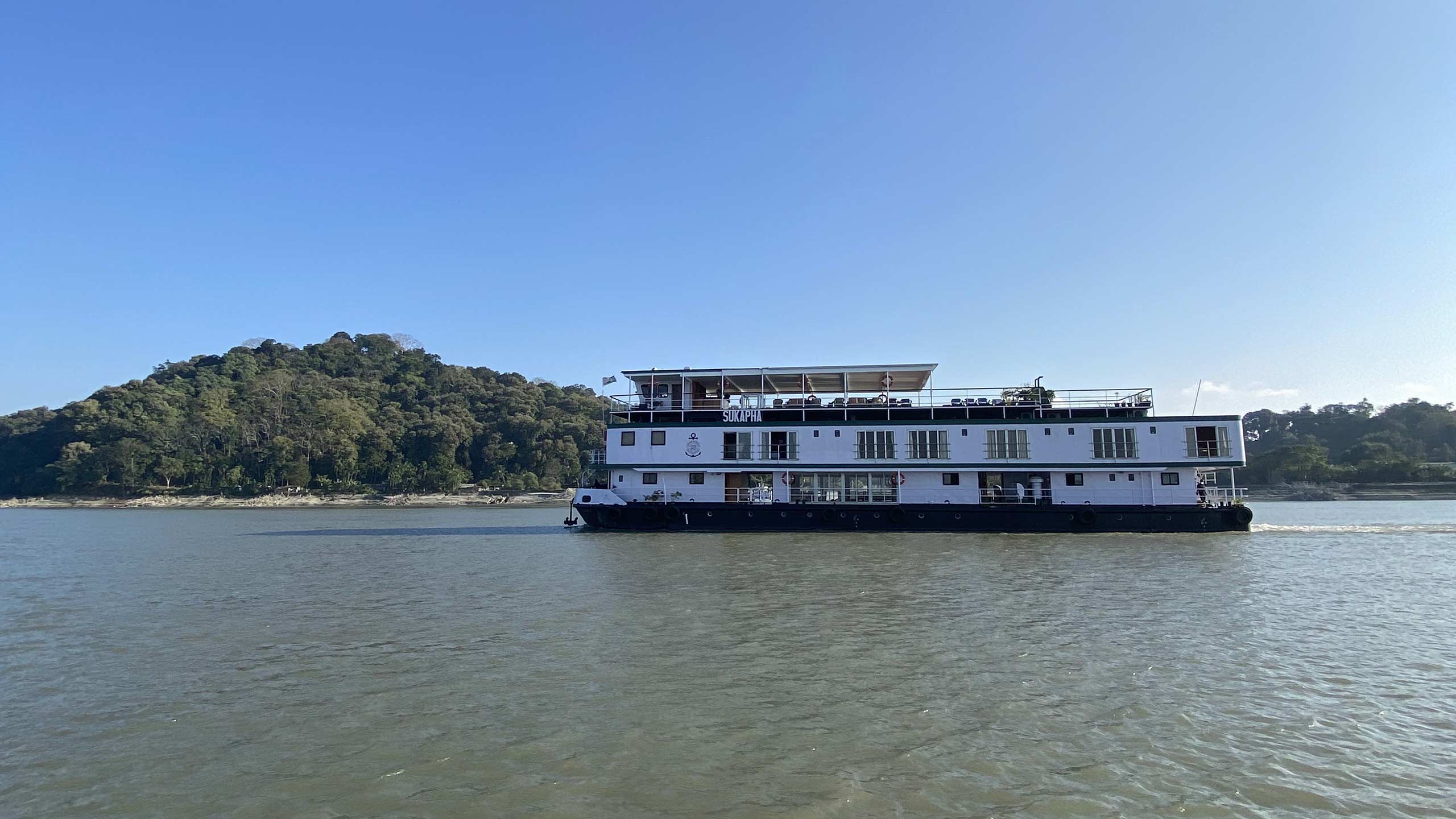 abn-sukapha-india-brahmaputra-river-cruise-exterior-view