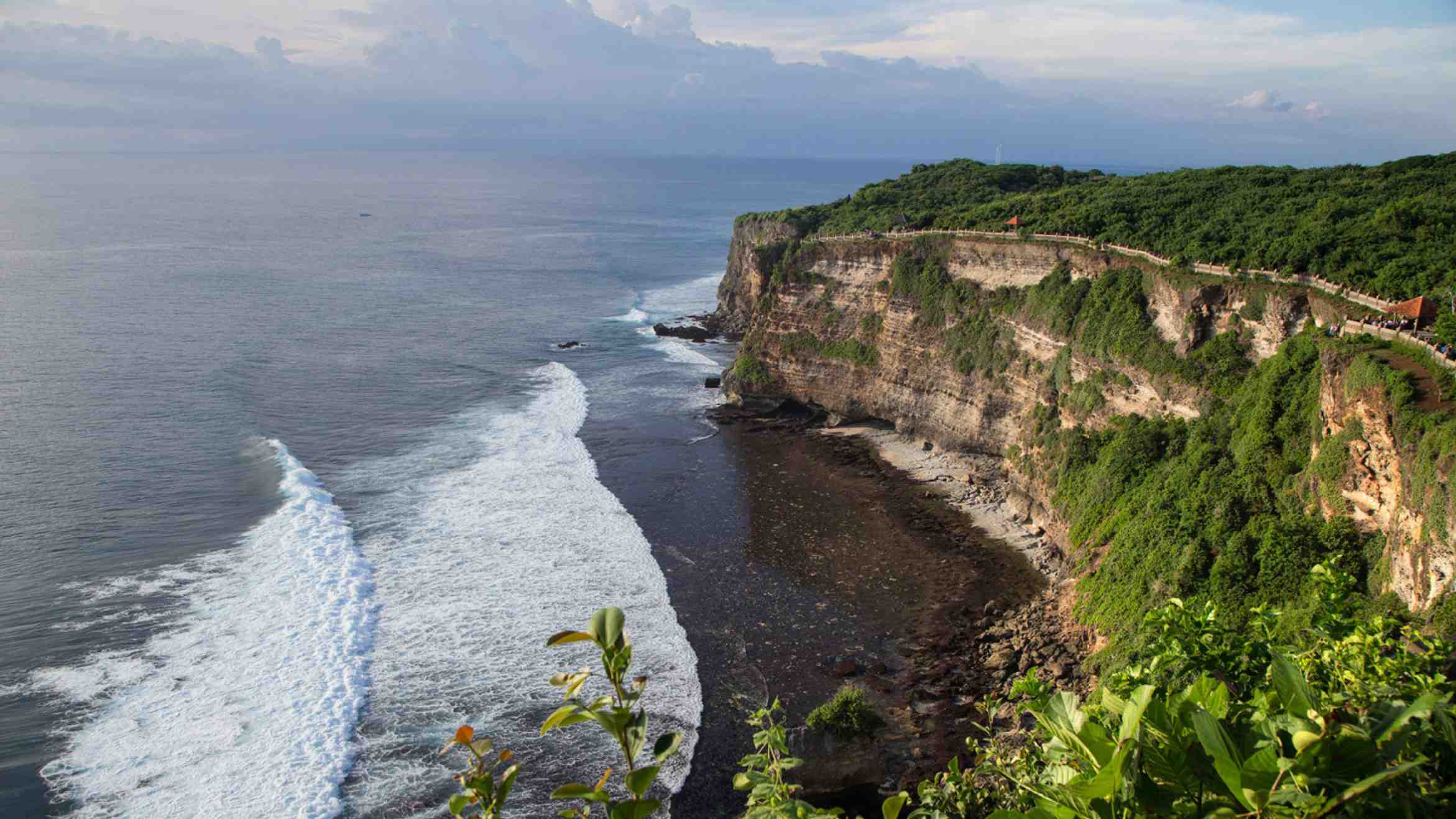 aman-villas-indonesia-ocean-views