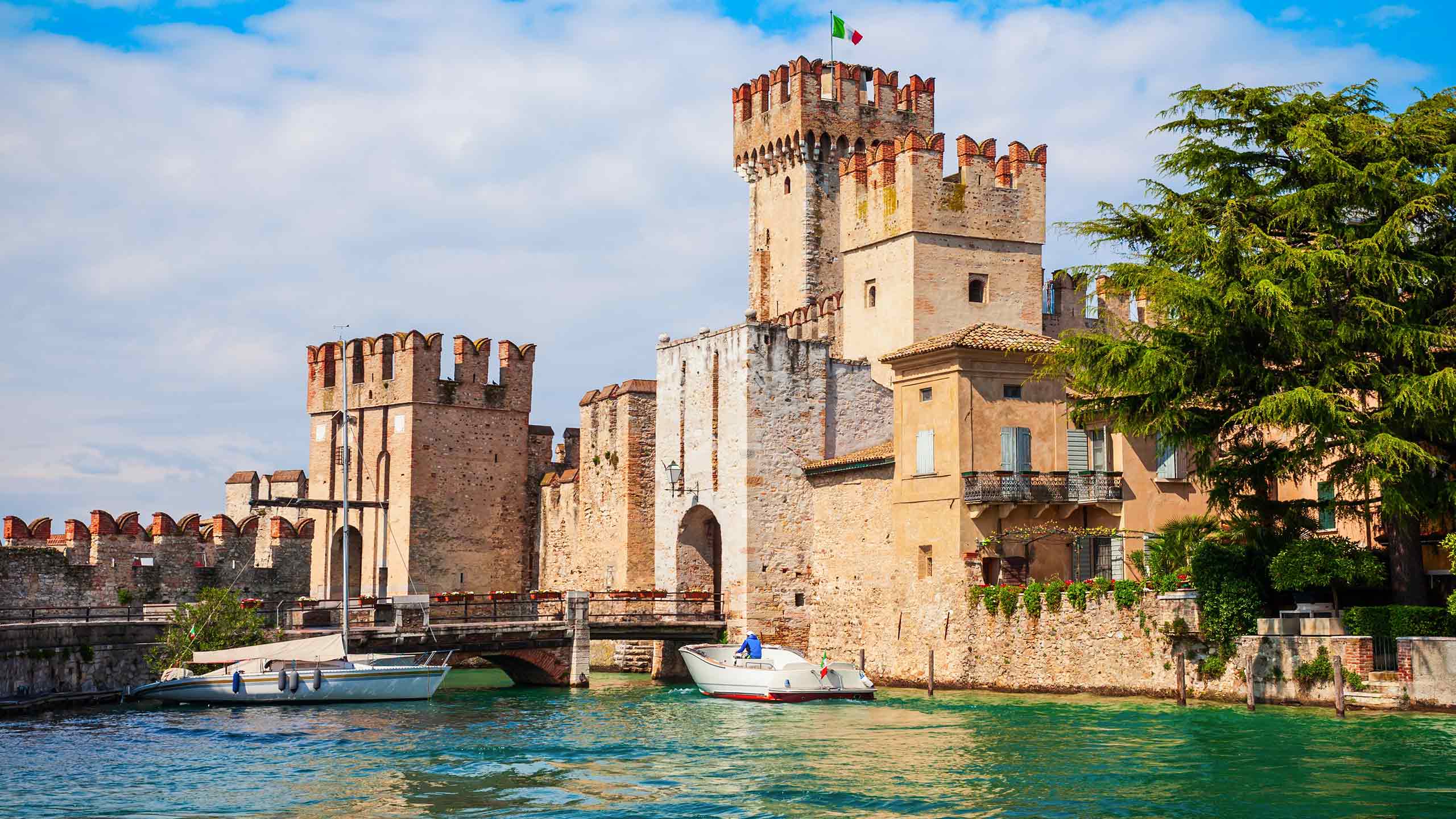 scaliger-castle-lake-garda-lombardy-italy-shutterstock2633875229