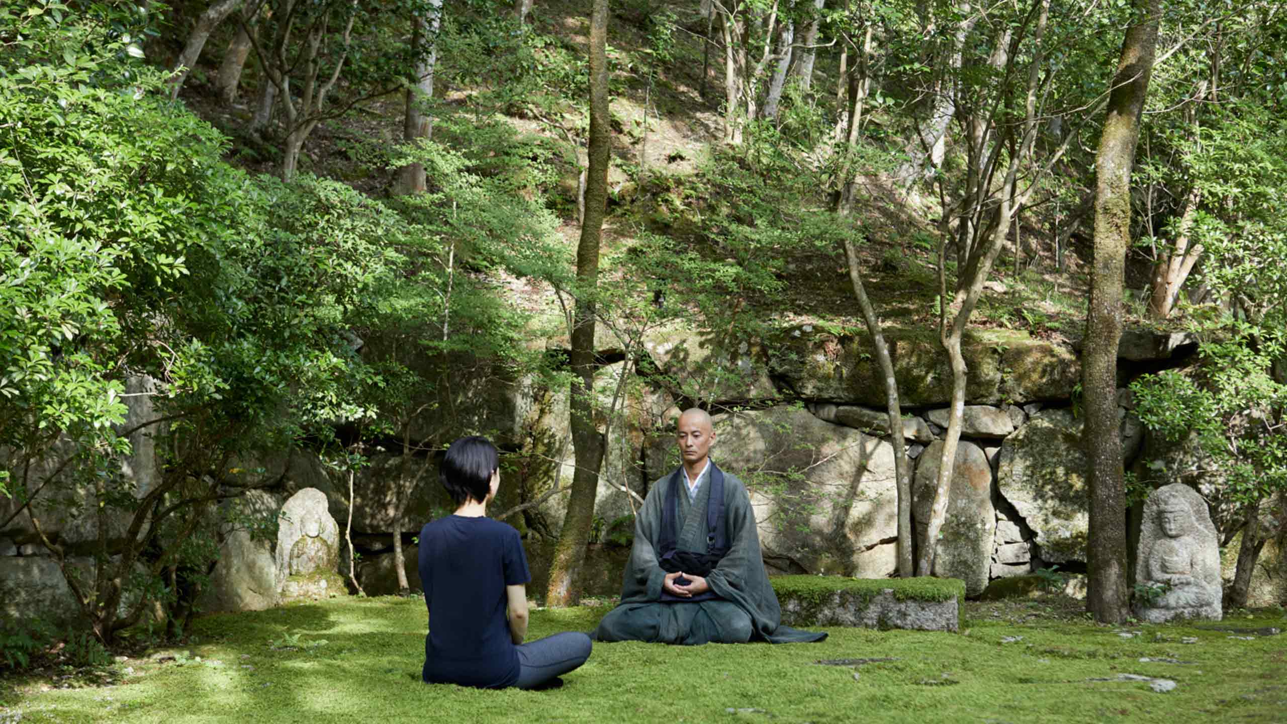 aman-kyoto-japan-meditation-in-zen-garden