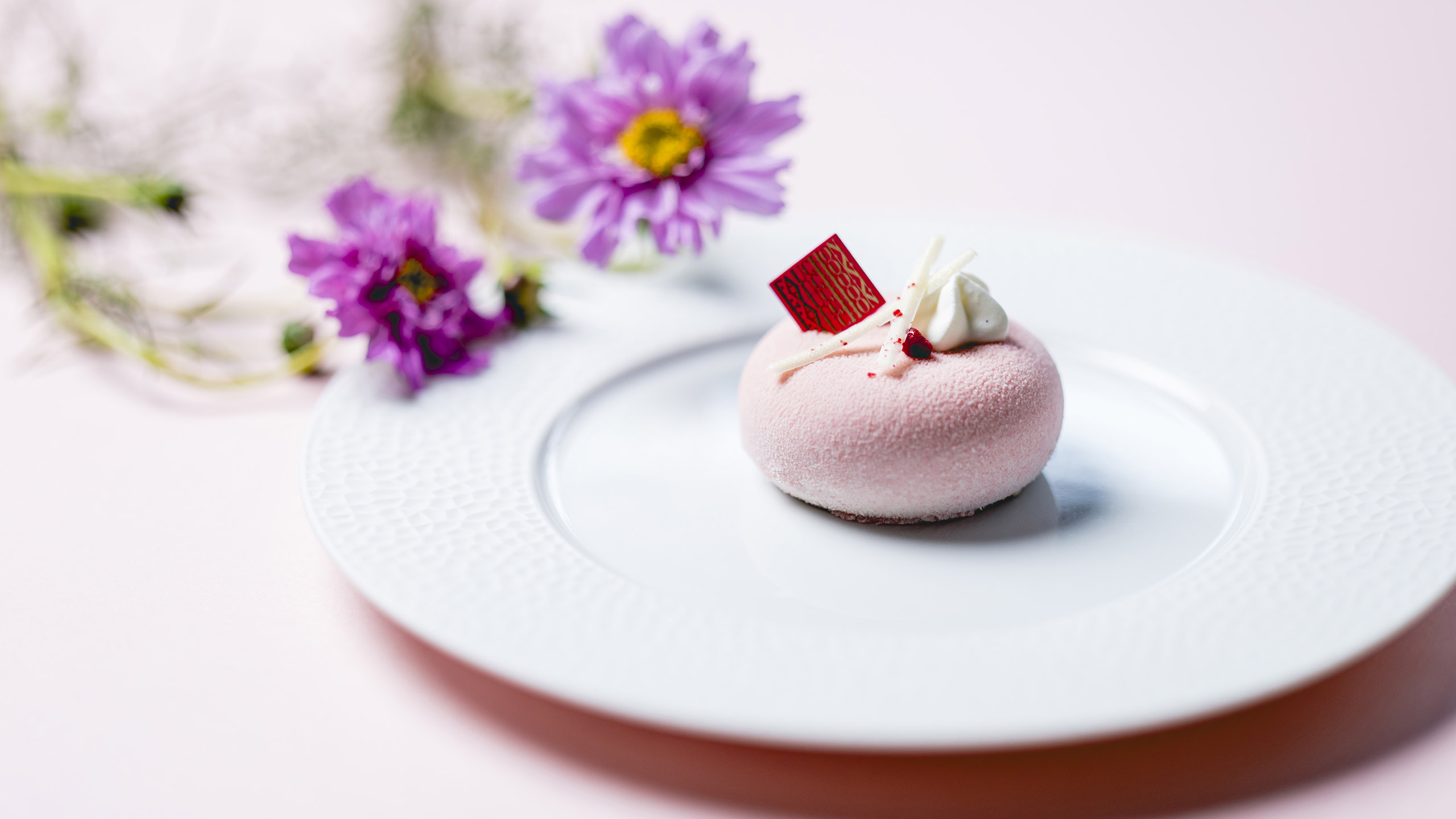fauchon-hotel-kyoto-luxury-seasonal-cake