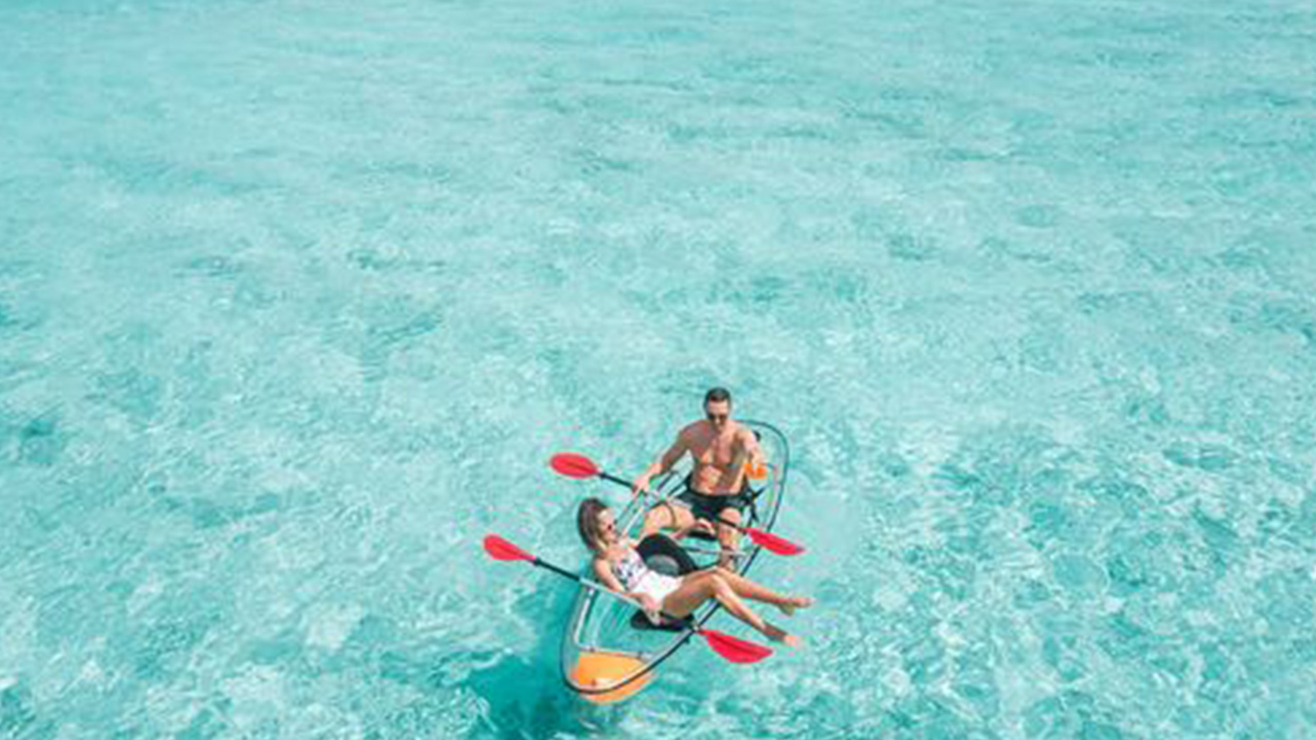 you-and-me-by-cocoon-maldives-watersports-crystal-kayak