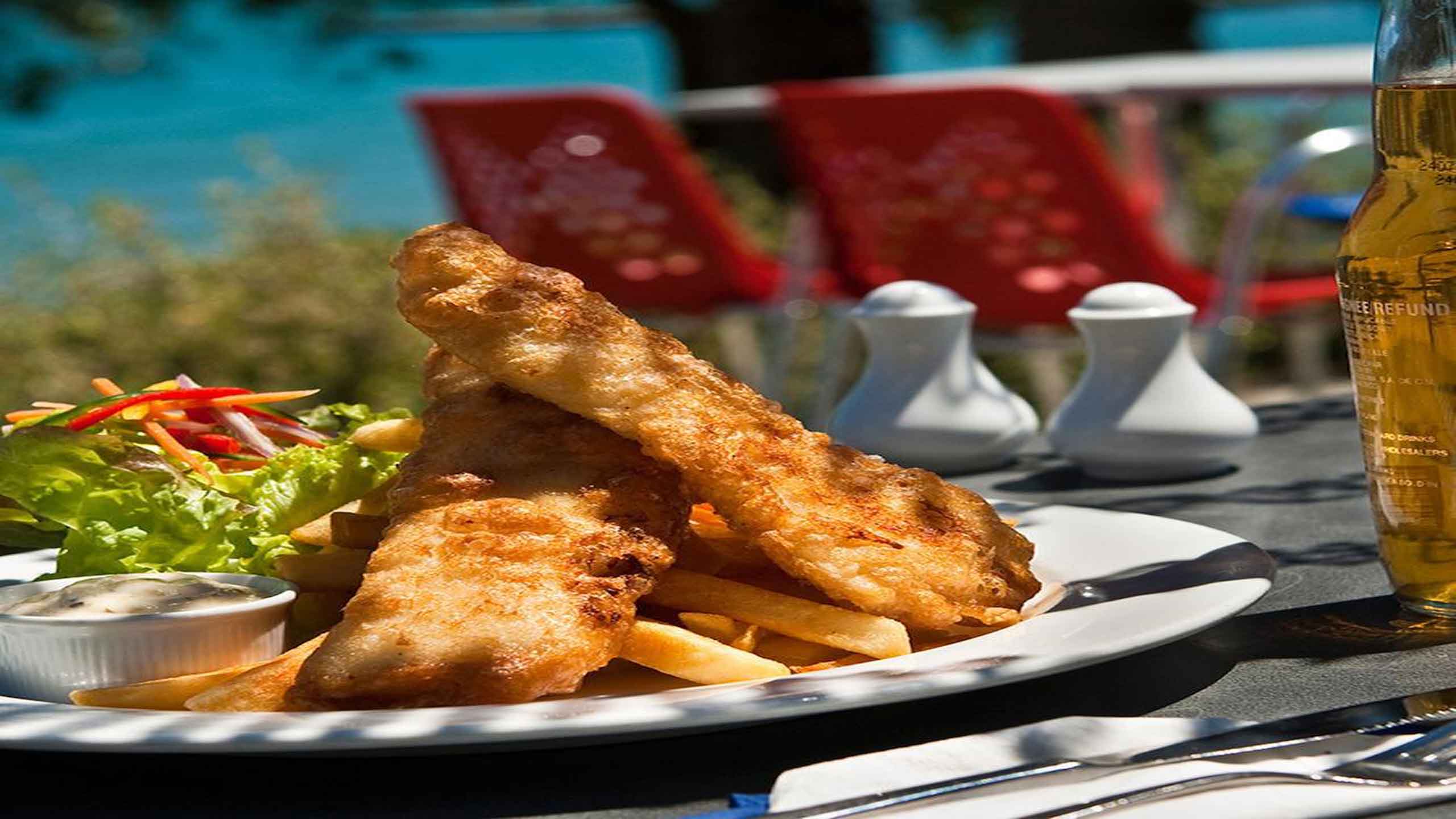 portage-resort-marlborough-picton-new-zealand-fish-and-chips