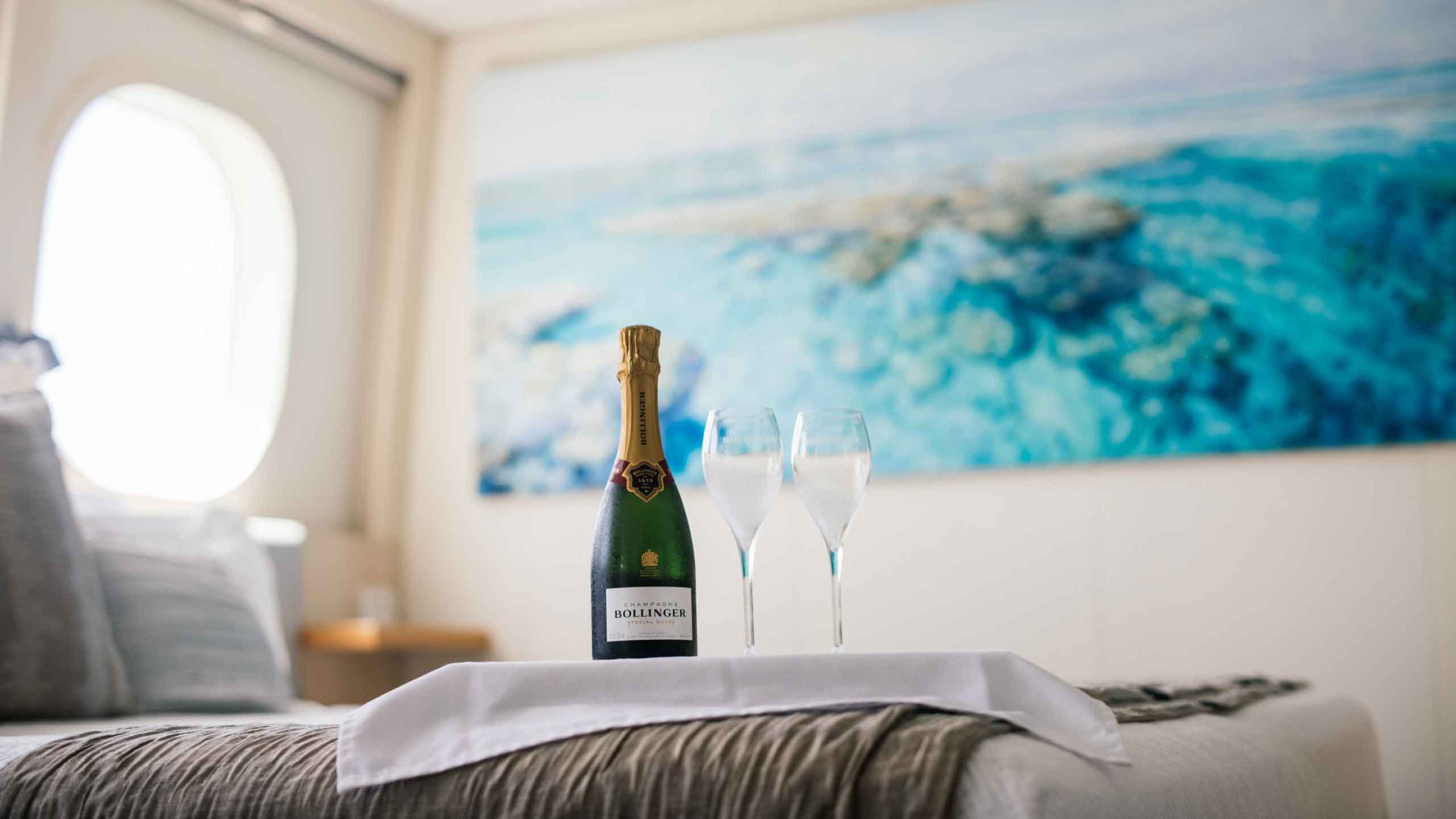 true-north-cruise-australia-papua-bedroom-champagne