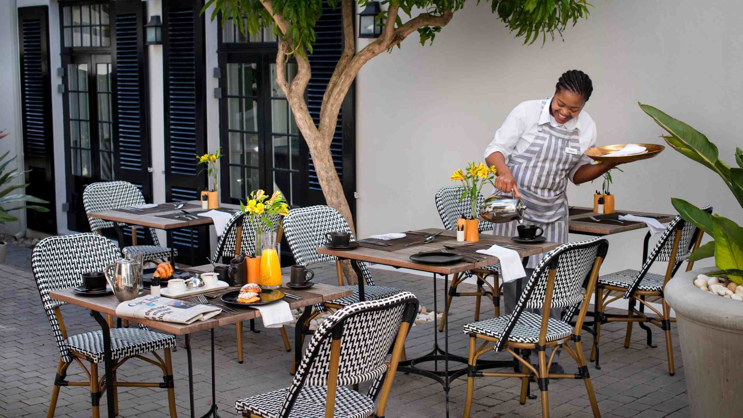 cape-cadogan-cape-town-south-africa-outdoor-breakfast-dining