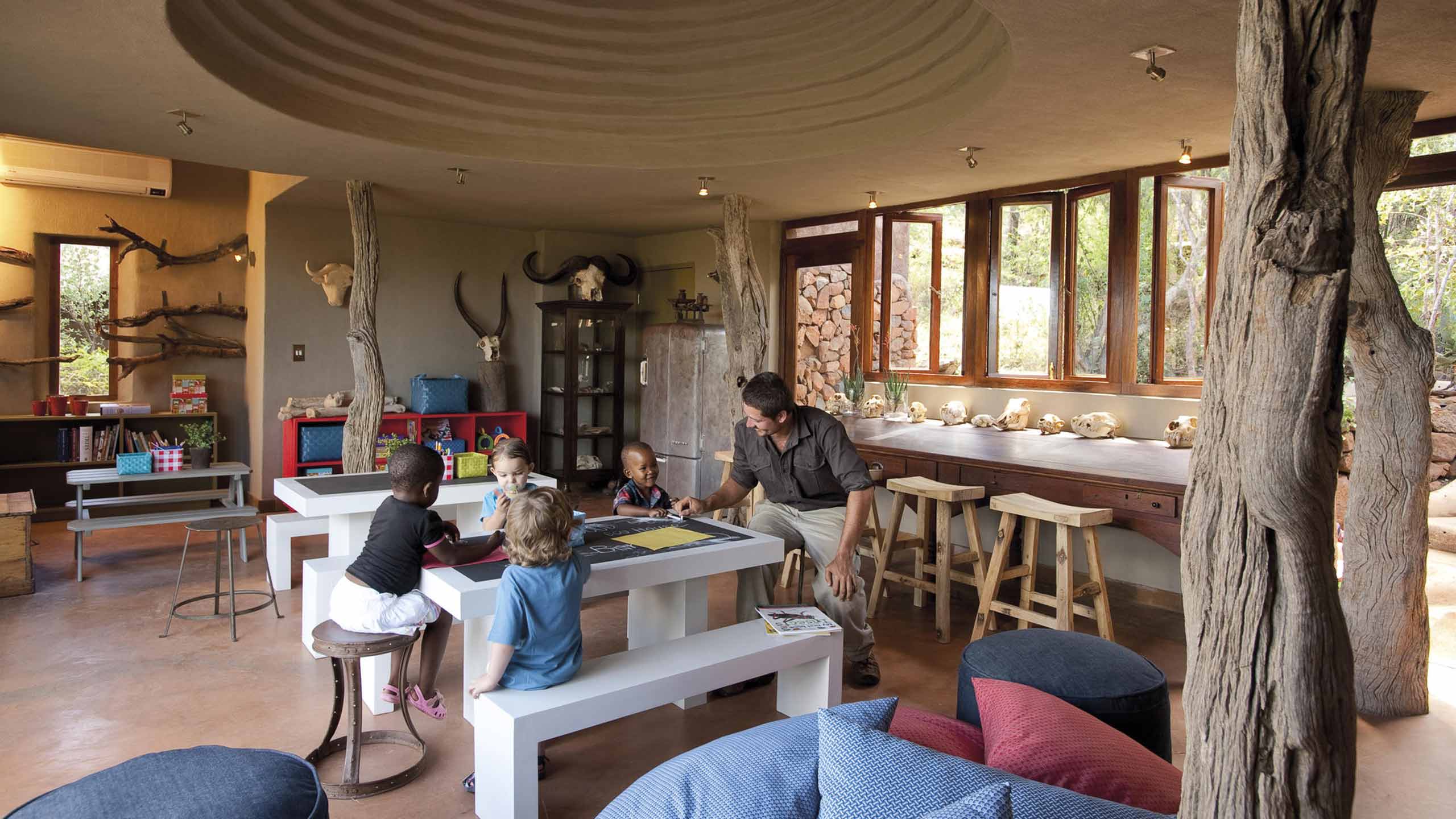 madikwe-safari-lodge-south-africa-the-eco-house