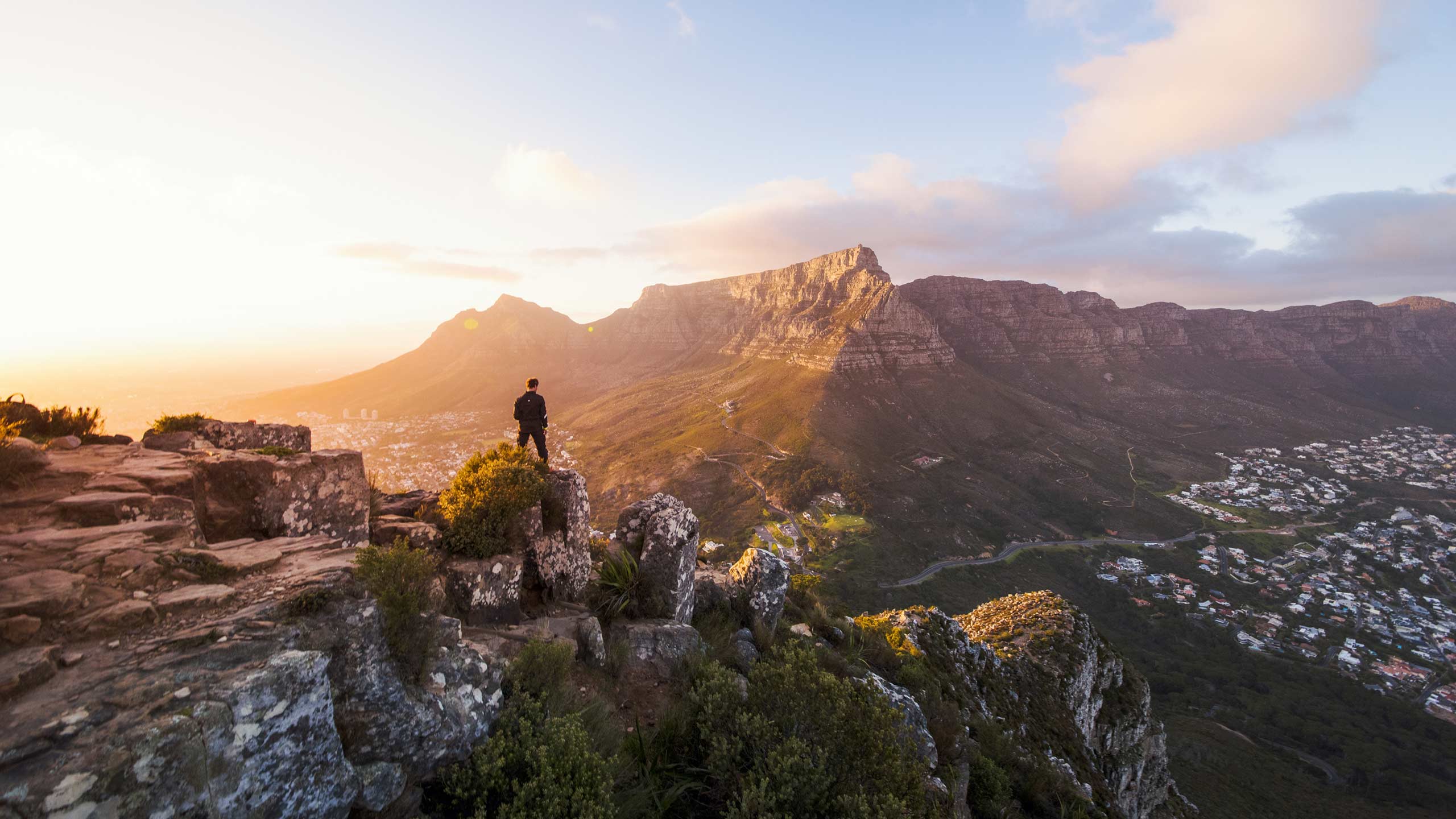 sea-five-boutique-hotel-cape-town-south-africa-table-mountains