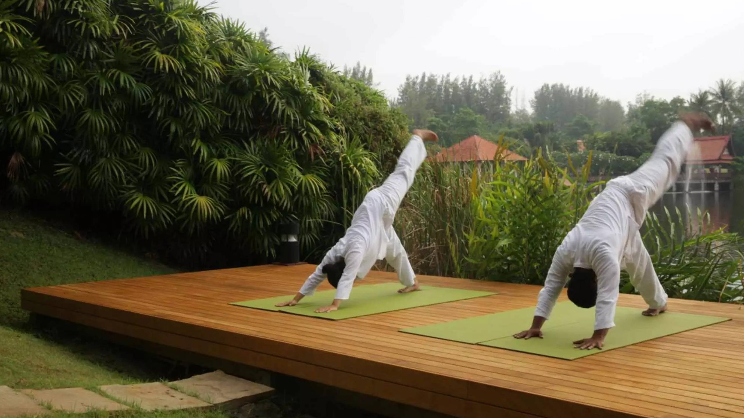 banyan-tree-phuket-thailand-outdoor-yoga