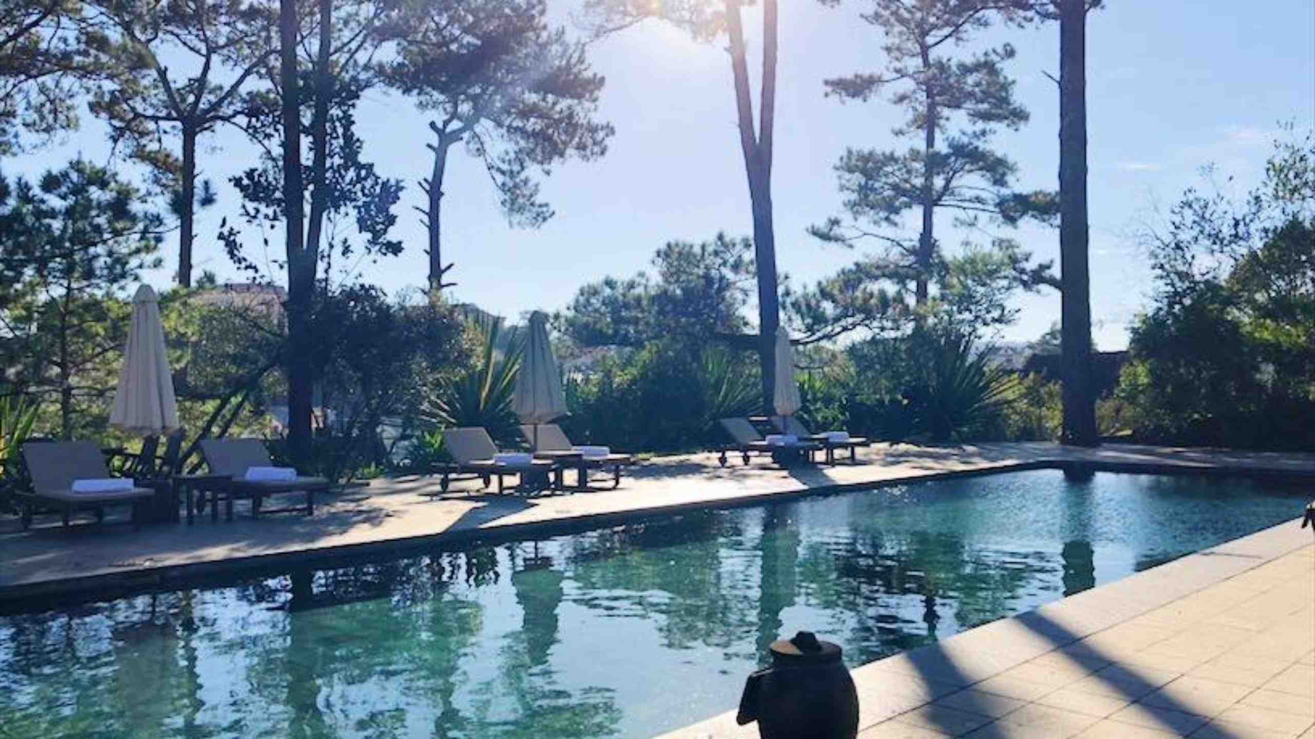ana-villas-dalat-resort-and-spa-vietnam-outdoor-swimming-pool
