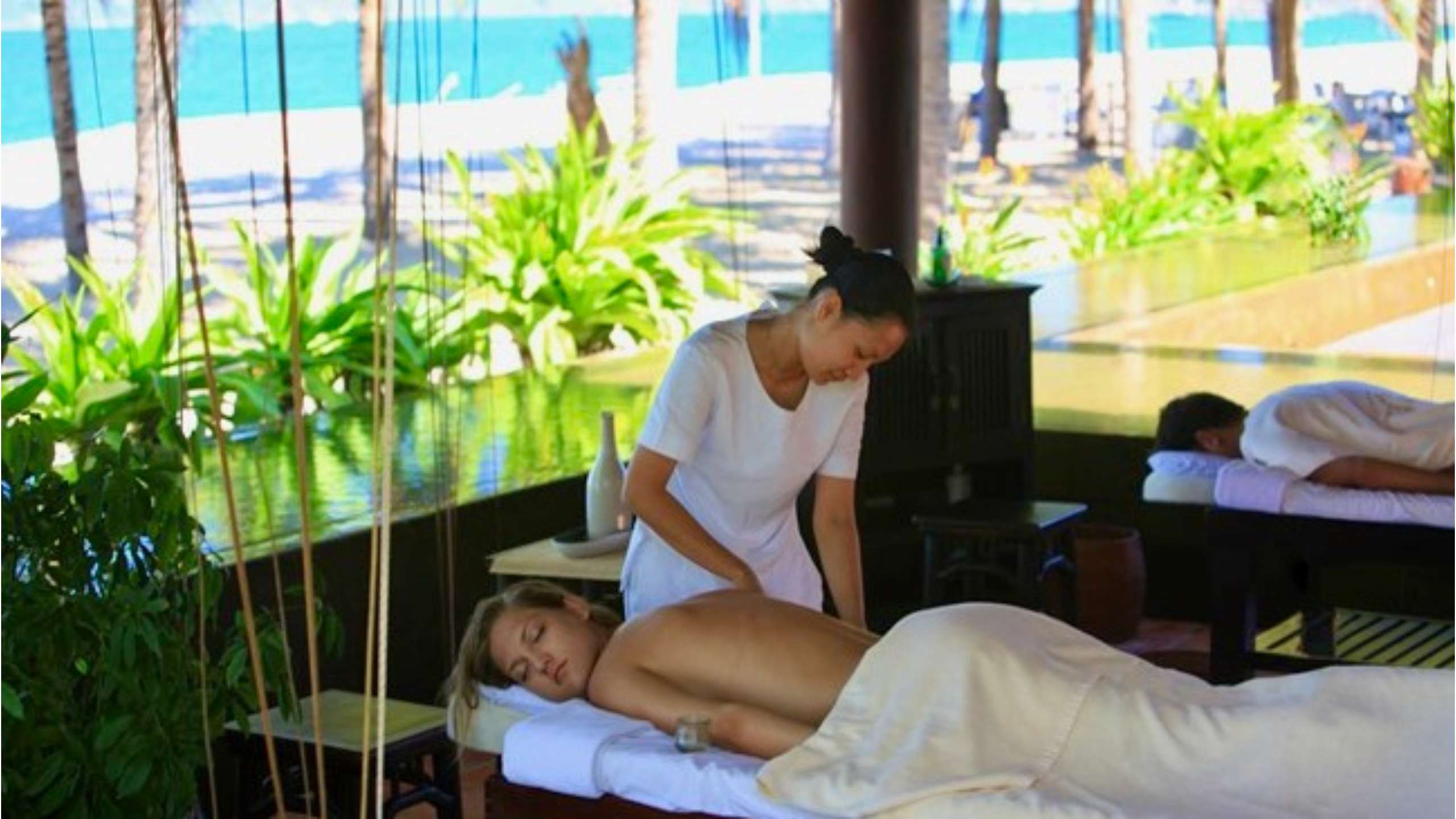 evason-ana-mandara-nha-trang-vietnam-luxury-resort-wellness-beachfront-spa-treatment