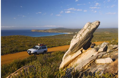 western-australia-hamersley-drive-4WD-fitzgerald-national-park-coast-headlands