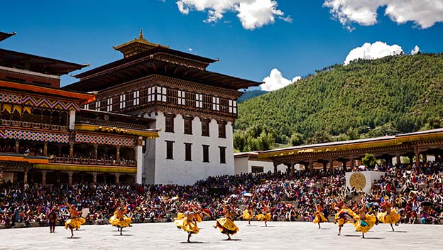triumphu-festival-at-tashichoe-dzong