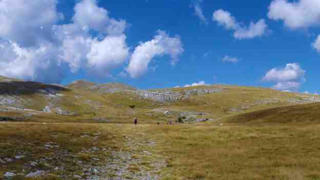 mountain-dinara-croatia-on-the-way-to-top