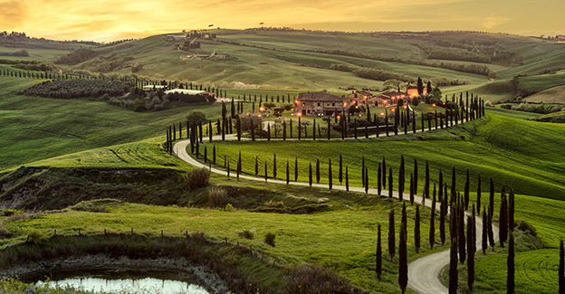 tuscany-crete-senesi-italy