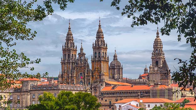 great-cathedral-of-santiago-de-compostela