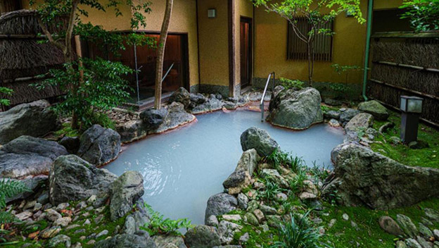 hanzuiryo-uzen-onsen-kyushu-japan
