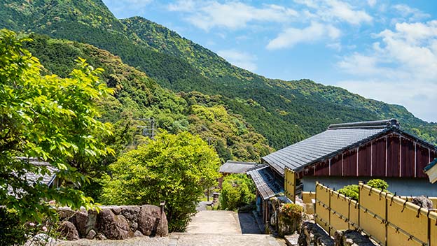 kumano-kodo-nachi-taisha-japan