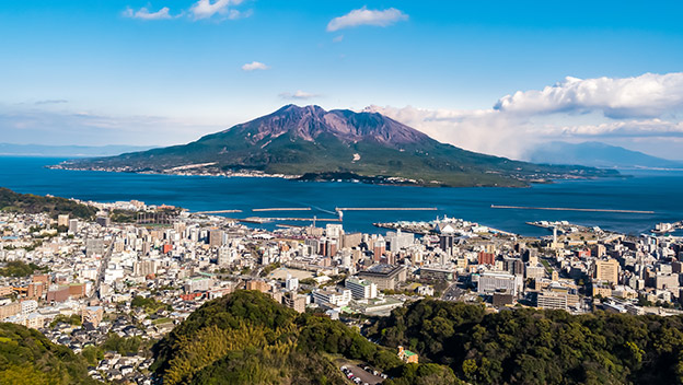 sakurajima-kyushu-japan
