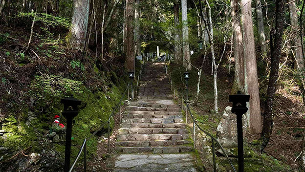 shikoku-pilgrimage-trail