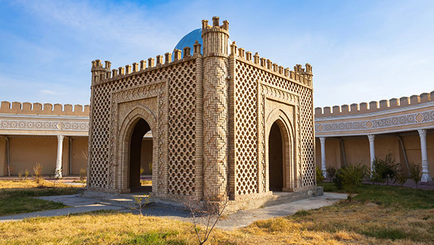 kalai-mug-fortress-istaravshan-sughd-tajikistan