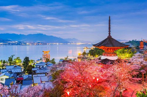 japan-travel-Hiroshima-Miyajima-Island