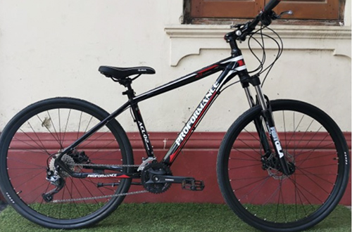 standard-bike-proformance-acl-02-touring-hybrid-bike