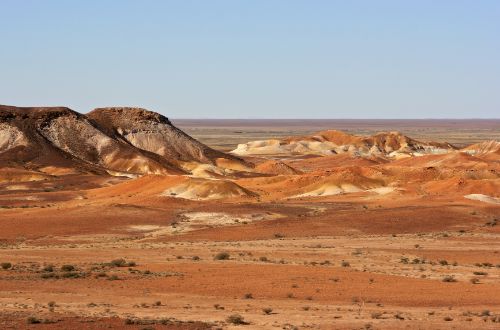 Painted-desert-near-coober-pedy-south-australia