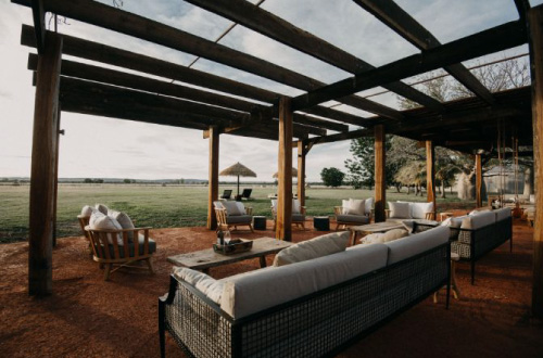 luxury-kimberley-heli-safari-bullo-river-station