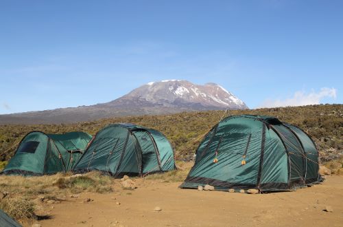mount-kilimanjaro-classic-camp-tents-campsite-tanzania-africa