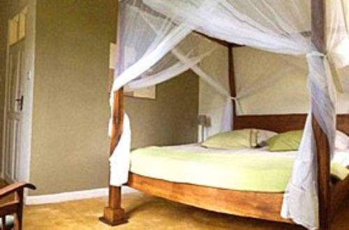machare-cottage-farm-kilimanjaro-moshi-town-tanzania-africa-bungalow-room-interior